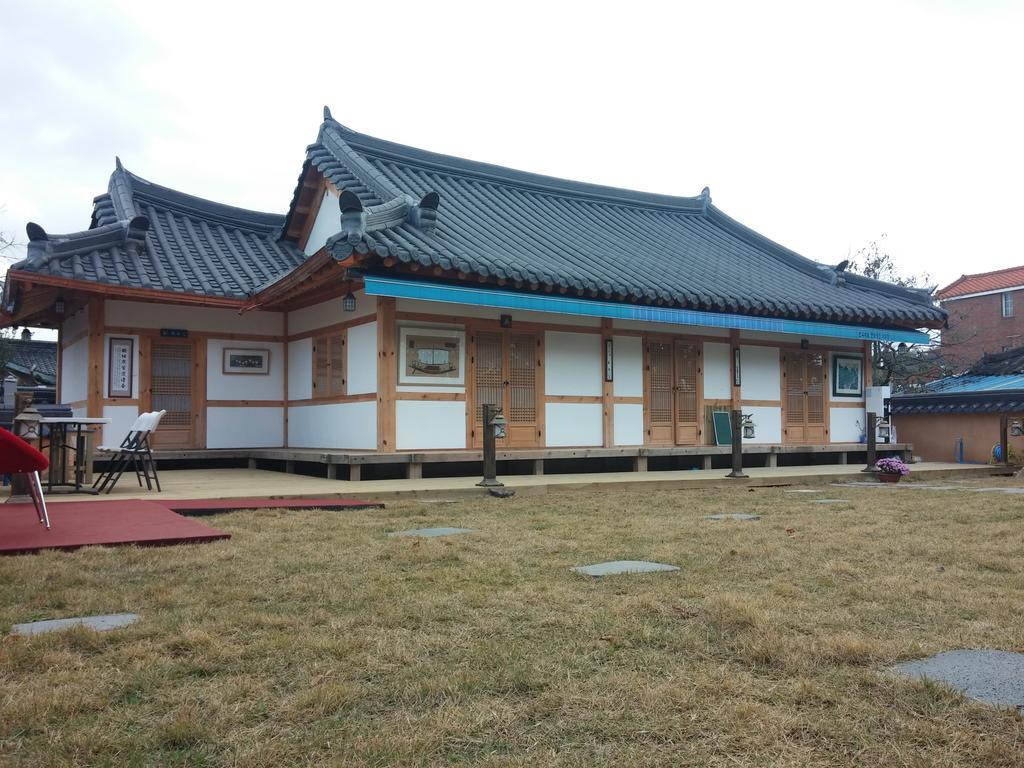 Hotel Jiwoo Dang Jeonju Esterno foto
