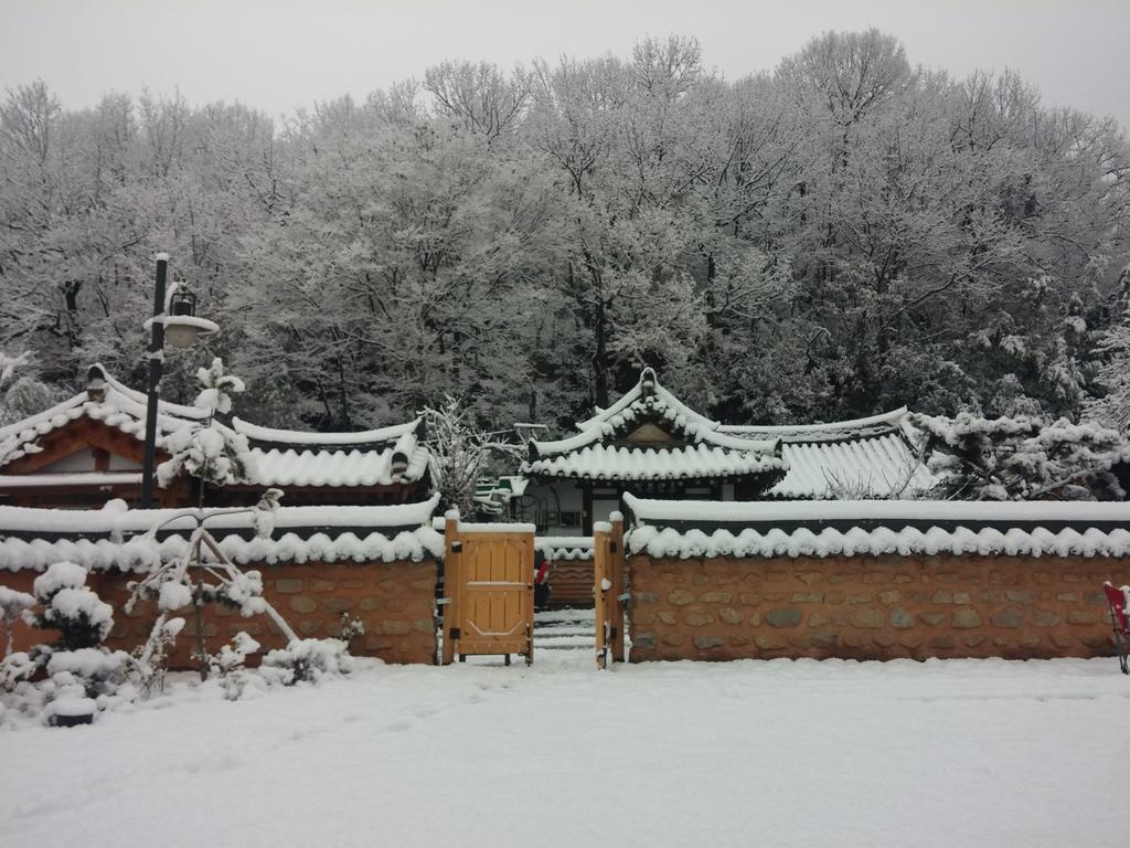 Hotel Jiwoo Dang Jeonju Esterno foto