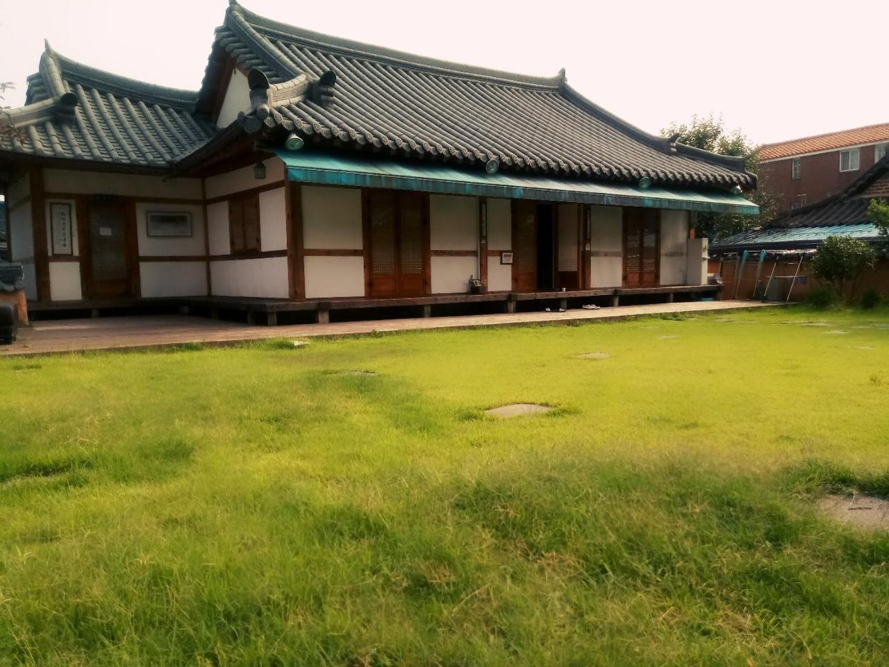 Hotel Jiwoo Dang Jeonju Esterno foto
